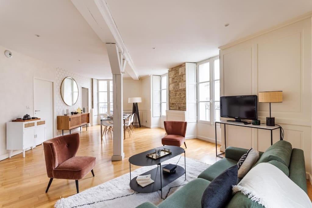 La Tourelle & L'Honore - 2 Appartements Dans Le Centre Historique De Rennes Buitenkant foto