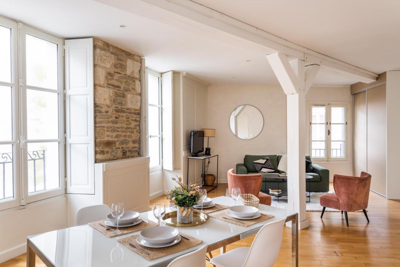 La Tourelle & L'Honore - 2 Appartements Dans Le Centre Historique De Rennes Buitenkant foto