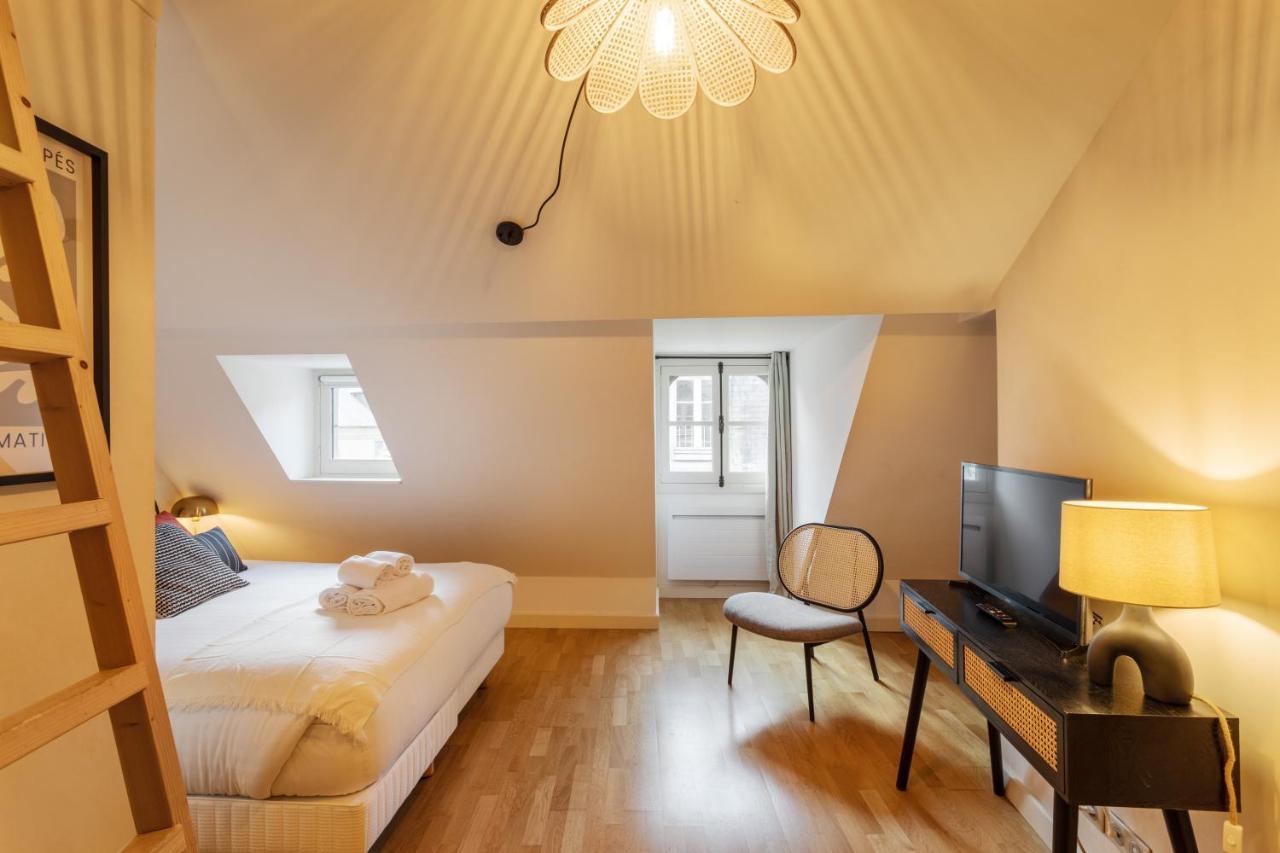 La Tourelle & L'Honore - 2 Appartements Dans Le Centre Historique De Rennes Buitenkant foto